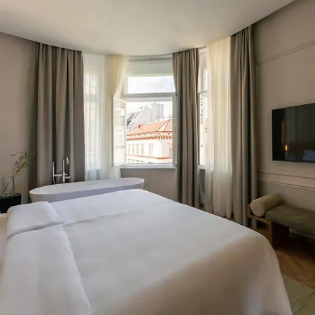 LOVIS Suites Vienna
