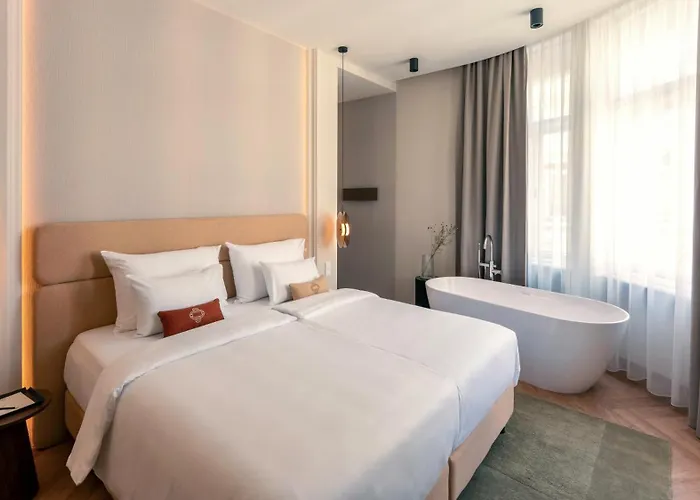 Hotel Lovis