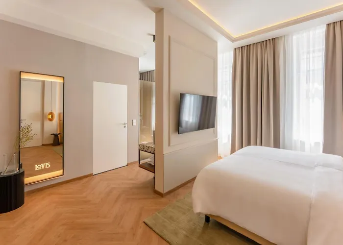 Lovis Hotel 4*