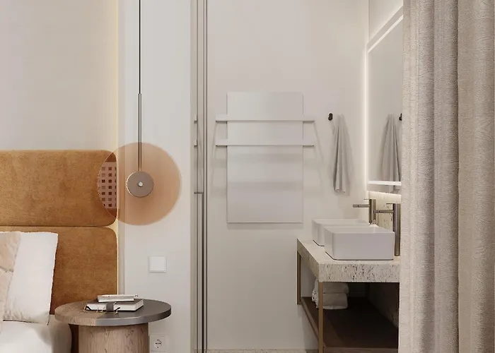 Lovis Hotel 4*